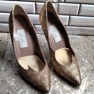 Vintage 1980's Genuine Snakeskin Pump Heel